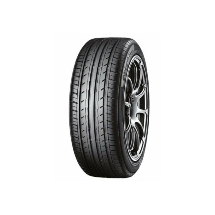YOKOHAMA 185/60R15 84H ES32 - Sommerdekk main product photo